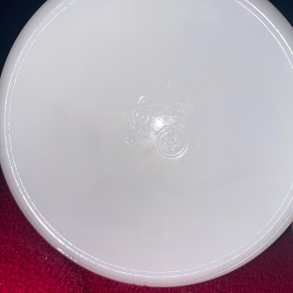 4 collectable vintage empty perfume bottles  irice , Avon and l’air du temps - Picture 6 of 9